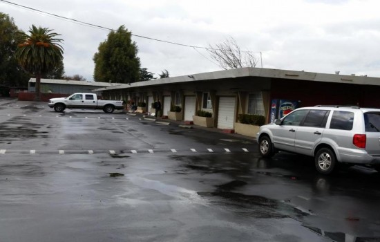 Casa Linda Motel - Exterior